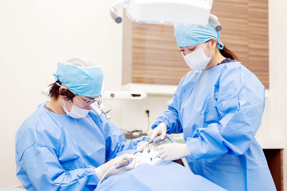 歯周外科治療の実施