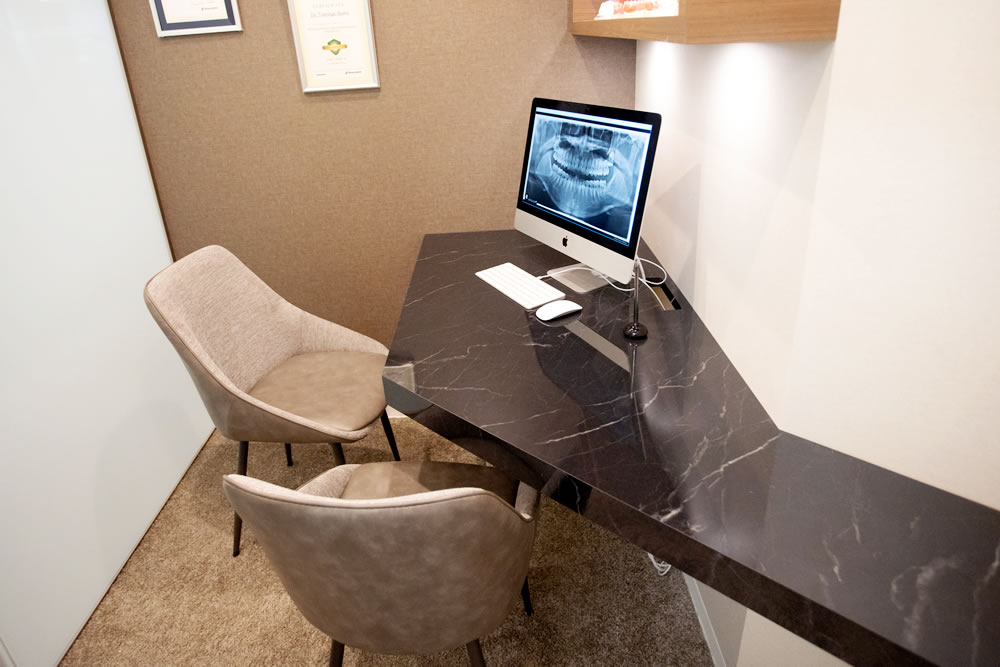 カウンセリング専用ルームを完備