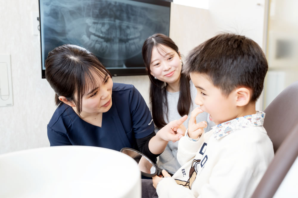 緊張感を緩和してから治療を開始