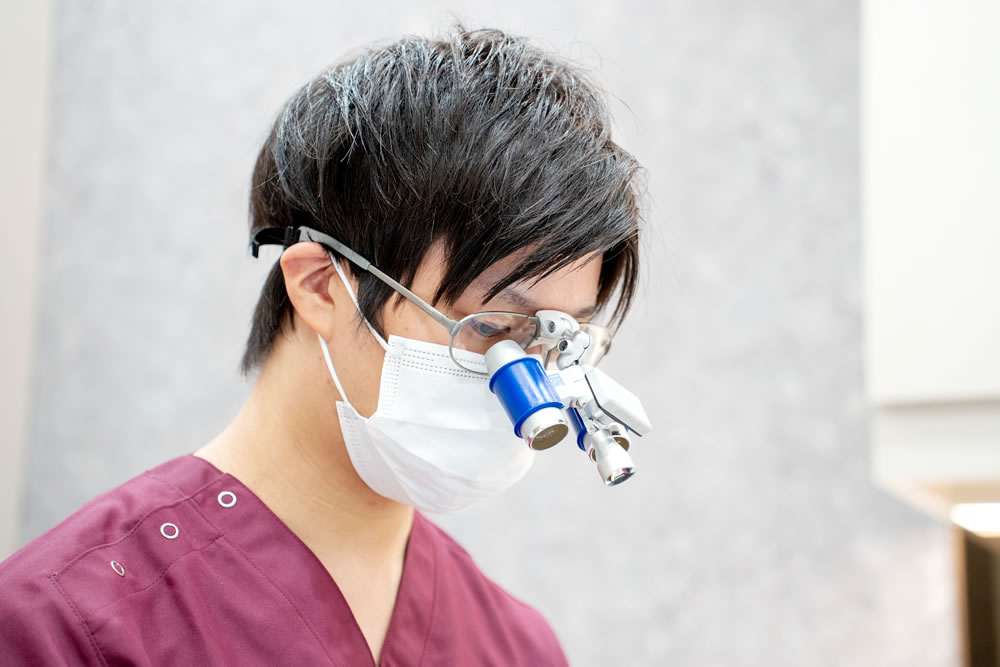 拡大視野での根管治療